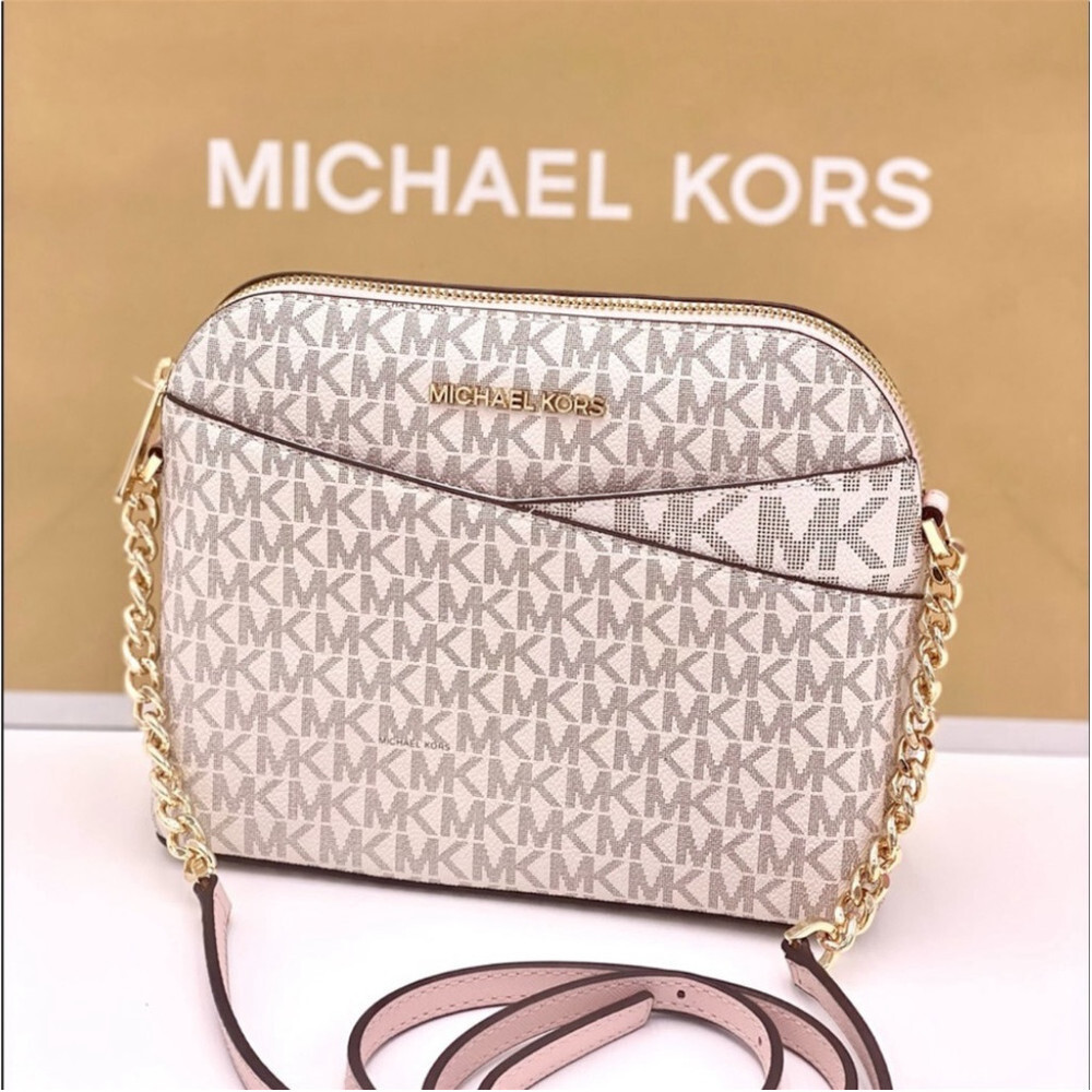 Michael Kors Dome Crossbody Vanilla Pink - Picture 4 of 11